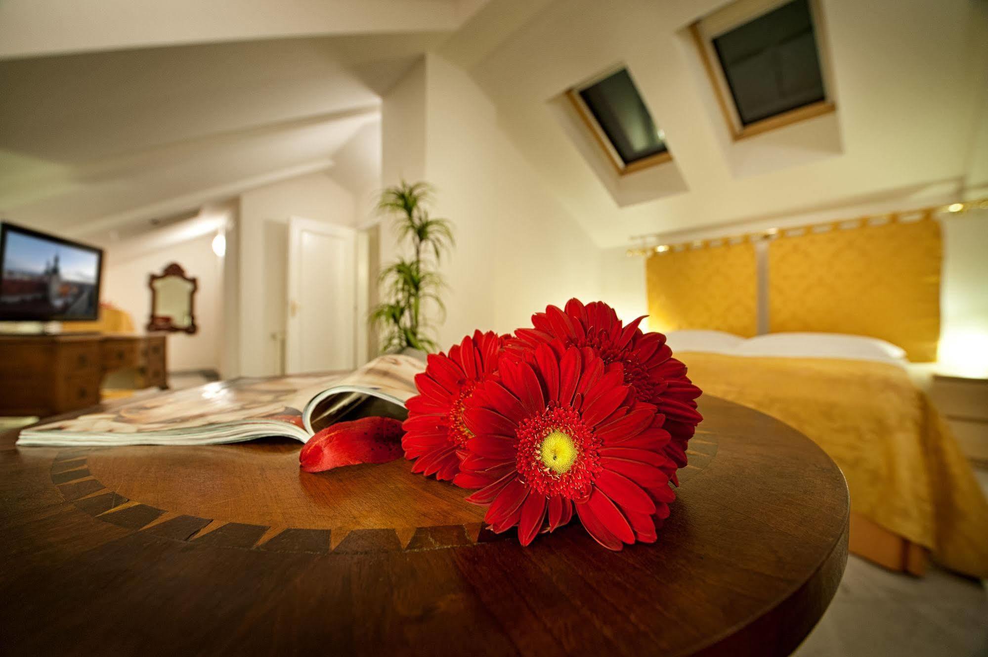 Leon D'oro 4* Praha