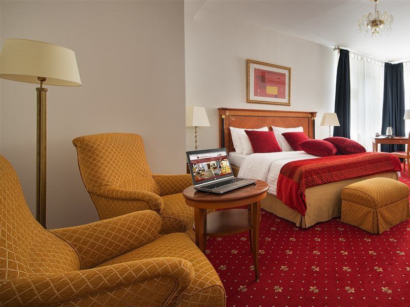 Leon D´oro 4* Prague
